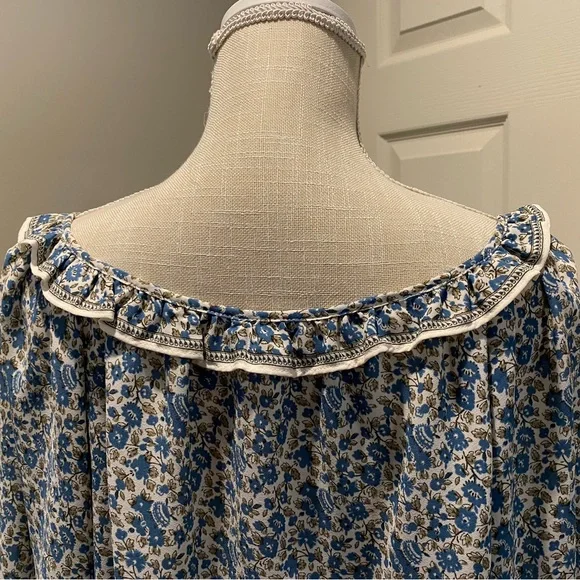 Max Studio Blue White Floral Peasant Blouse 1X Plus Size 3/4 Puff Sleeves - Picture 4 of 9
